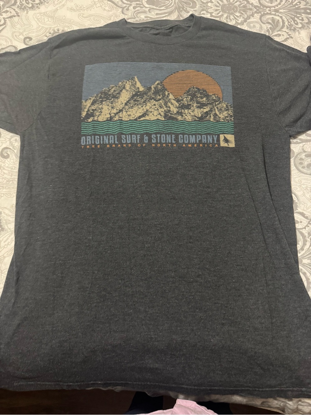 Original Surf & Stone Company Charcoal Graphic Short Sleeve Tee